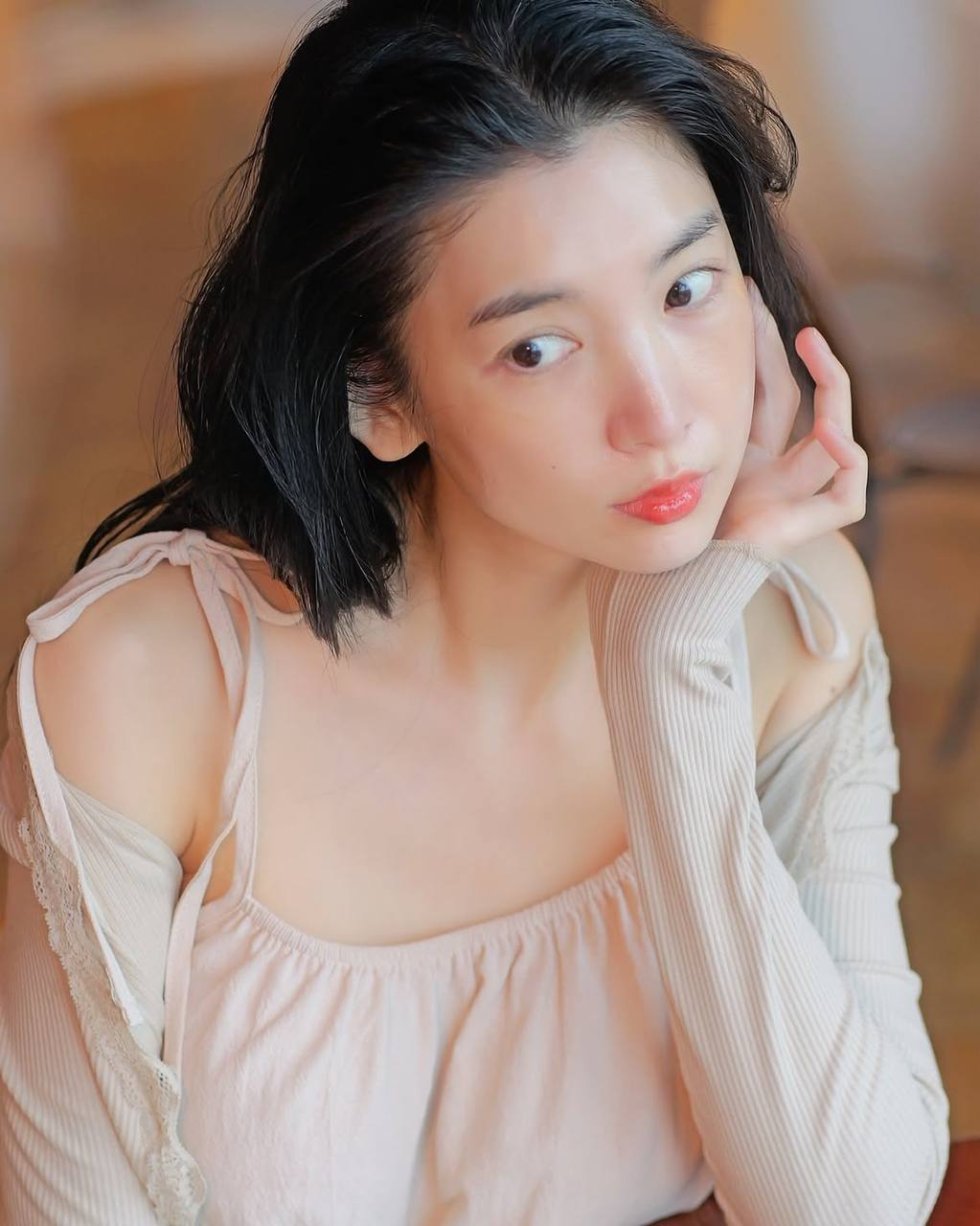 包养女大学生 包养女大学生